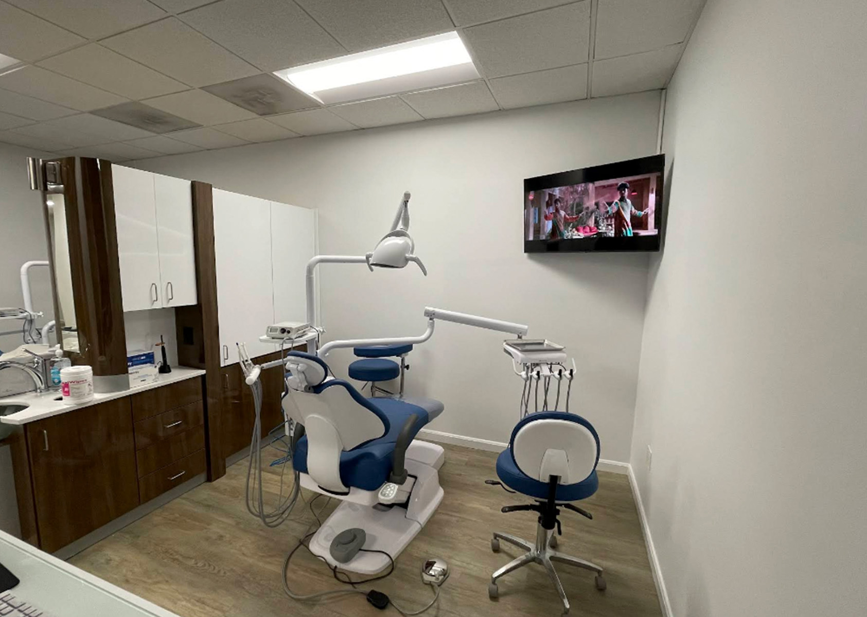 Phoenix Dental | Periodontal Treatment, Dentures and Invisalign reg 